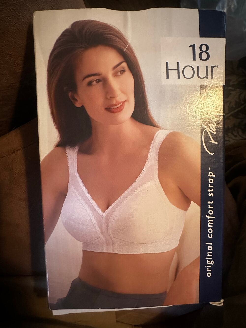 Vintage Playtex 18 Hour Original Comfort Strap Wirefree Bra - Style 4693 (White)